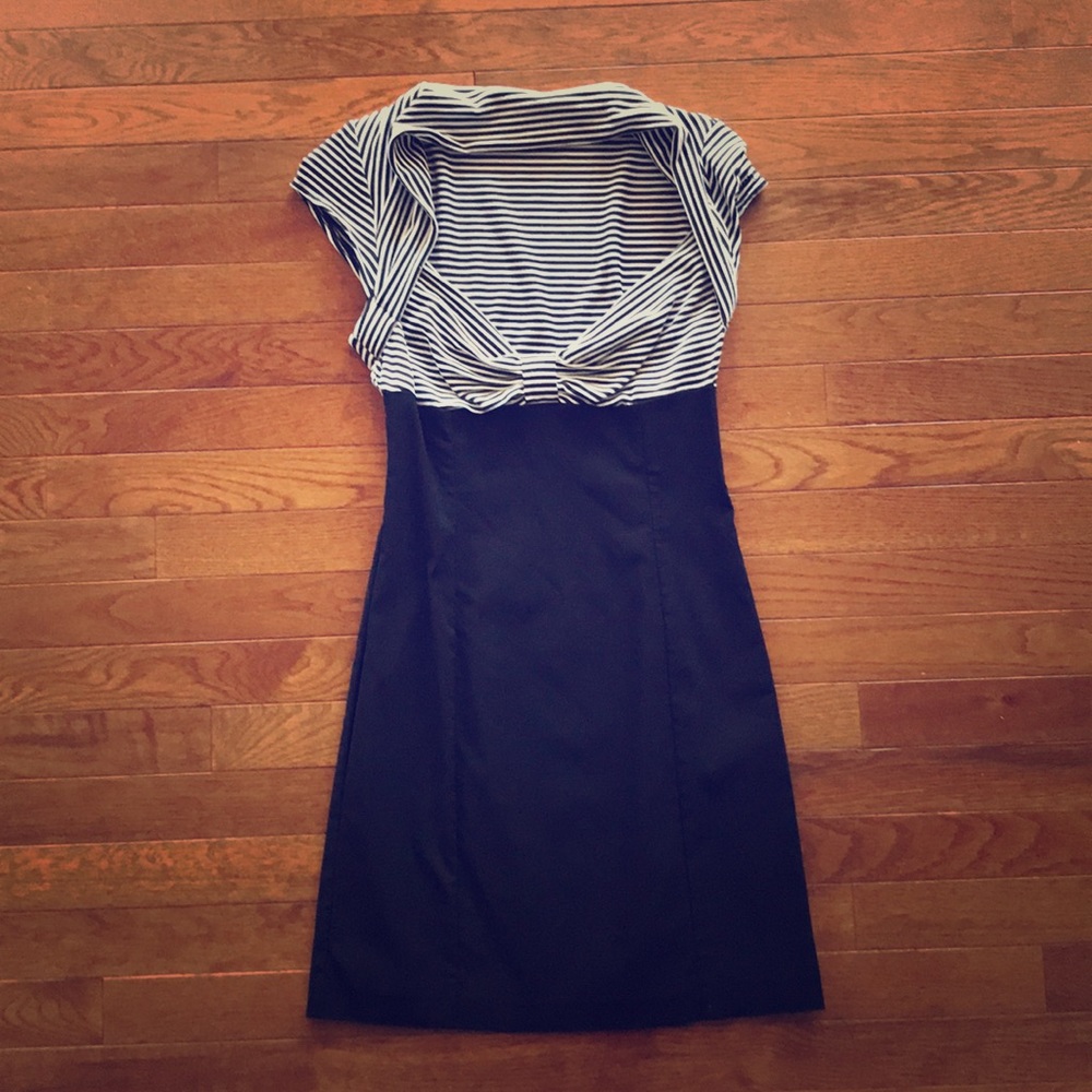 Woman’s Guess Dress New Without Tags! Size 7